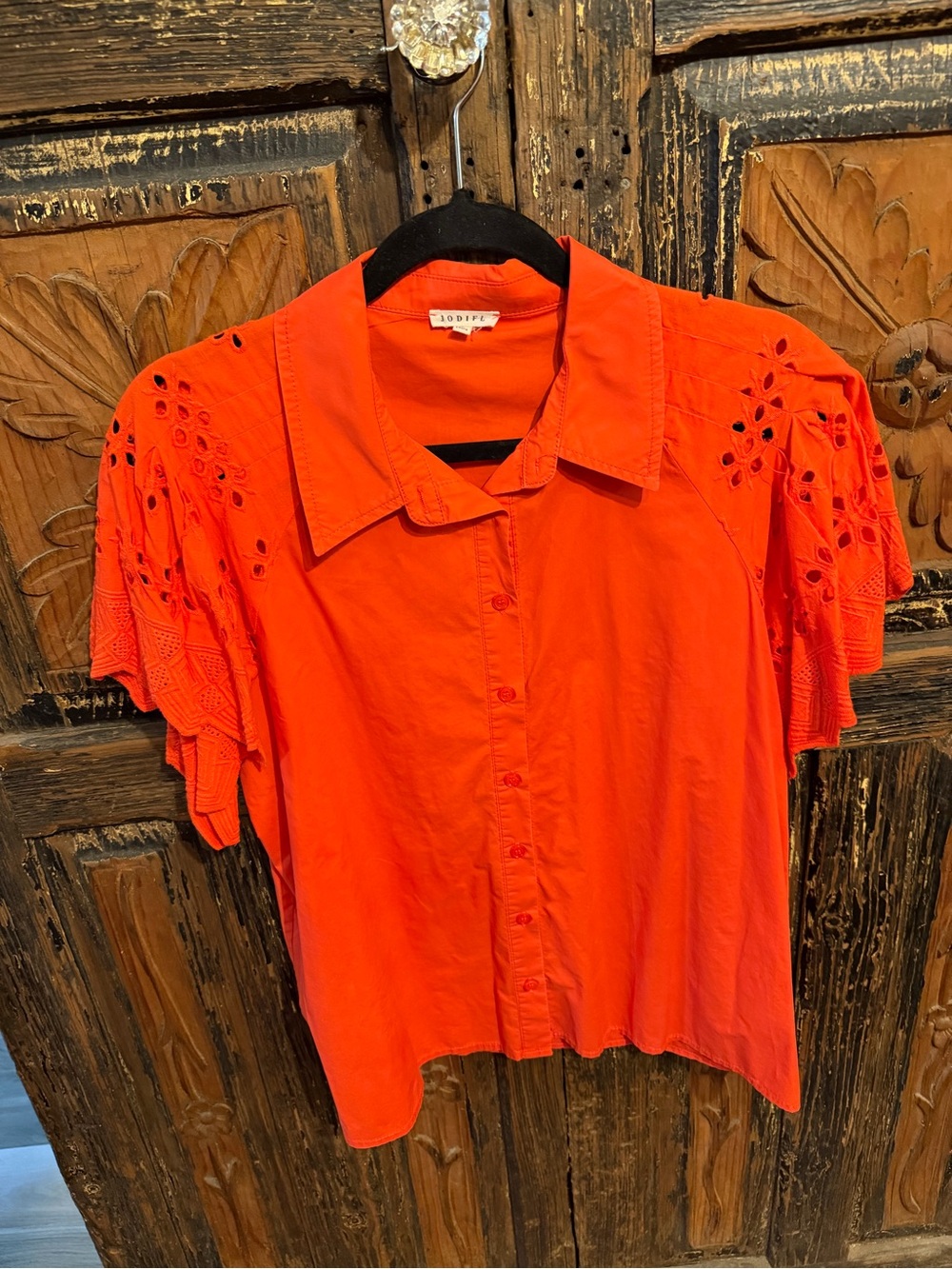 JODIFL Bright Orange Eyelet Flutter Sleeve Button-Down Top